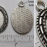 13x18mm Oval Pendant Tray Triple Roped Border Antiqued Silver (Select Optional Insert)