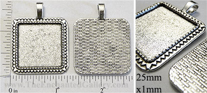 25mm Square Triangle Border Textured Bezel Pendant Tray Antiqued Silvertone 