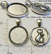 20mm Circle Pendant Tray Royal Cat Seal Back Antiqued Silver (Select Optional Insert)