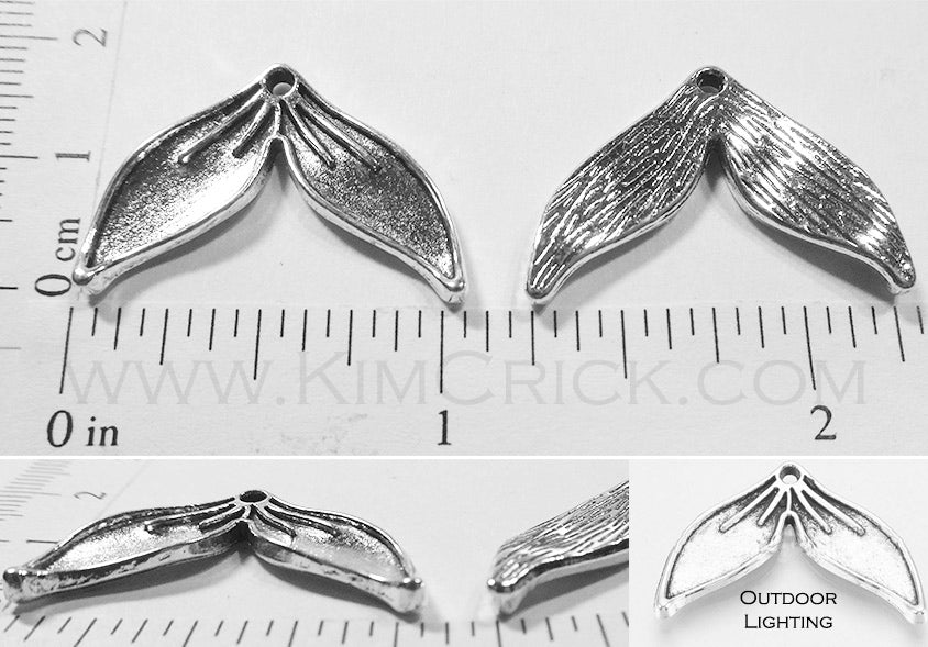 Mermaid Tail Fin Bead Silvertone Charm w/Top Hole (6 Pieces)